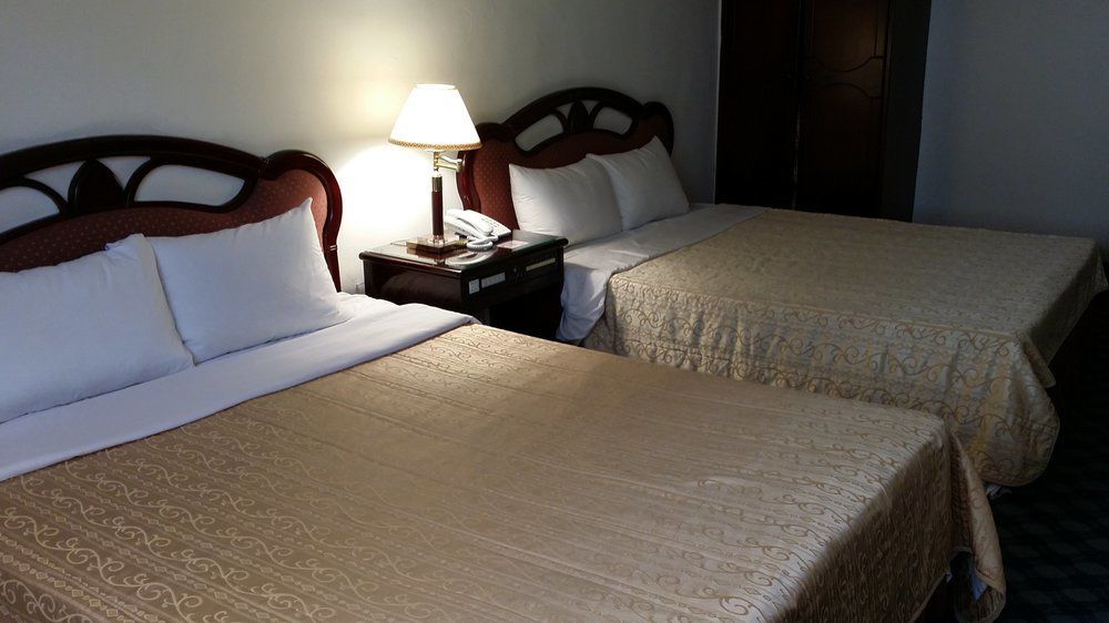 Sunwang Hotel Пули Екстериор снимка
